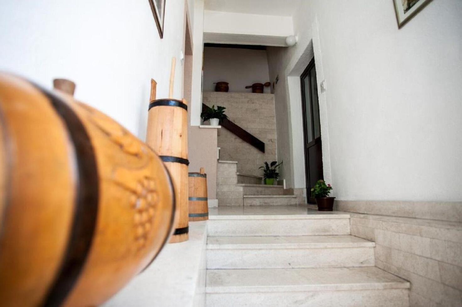 Apartments Verica - 15 M From Beach Krilo Eksteriør billede