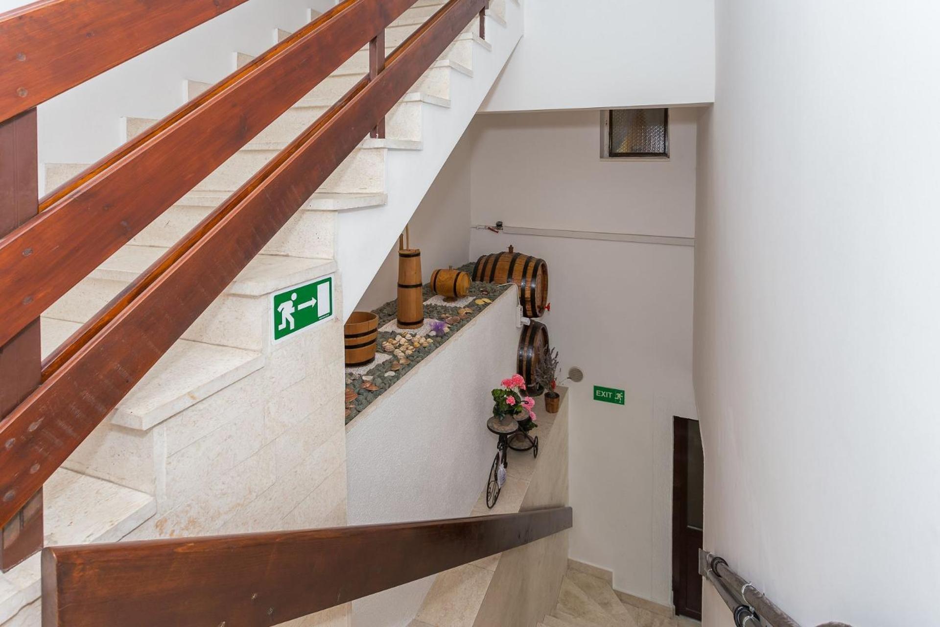 Apartments Verica - 15 M From Beach Krilo Eksteriør billede