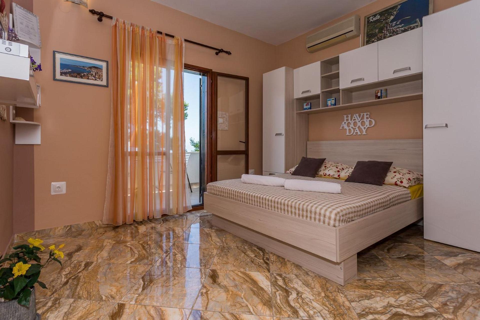 Apartments Verica - 15 M From Beach Krilo Eksteriør billede